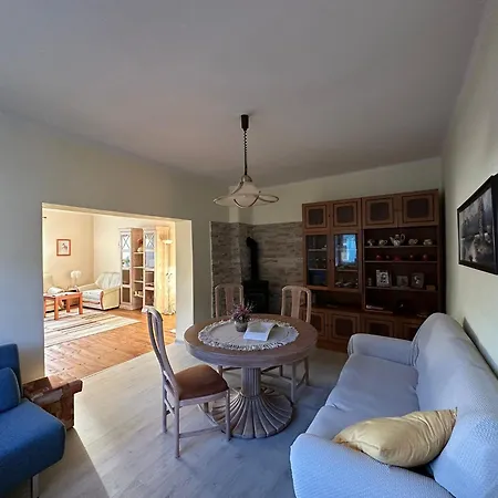 Nyaraló Gazdovsky Dvor Muranska Dlha Luka